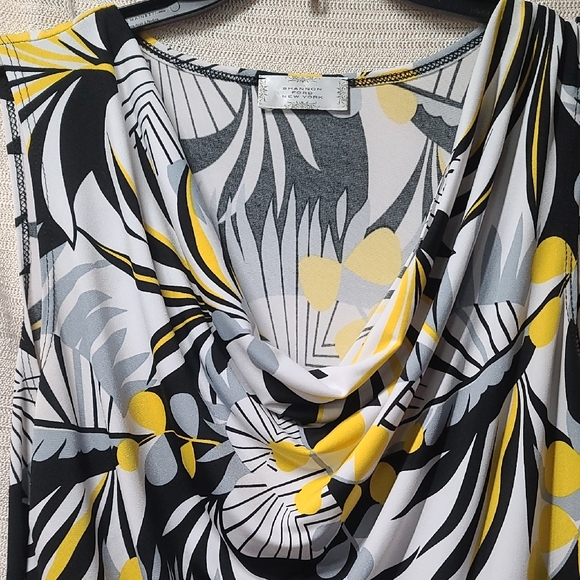 Stylish Women's Sleeveless Cowl Neck Top - Black, Yellow, Gray - Picture 4 of 4